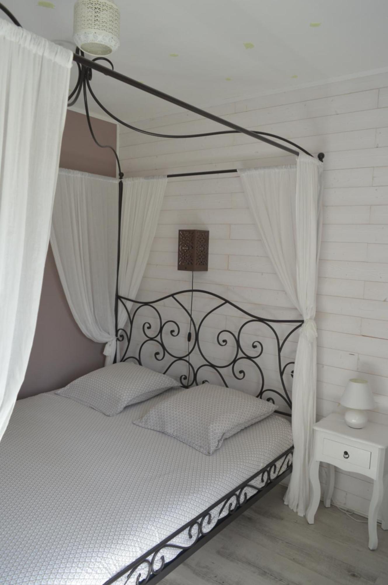 Au Coeur Du Bien Etre, Chambre D'Hotes Avec Piscine Chauffee Et Couverte, Spa, Sauna, Massages Monteaux Exterior photo